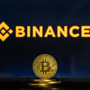 Binance Warned Investors Before Loaded Bitcoin (BTC) Transfer!