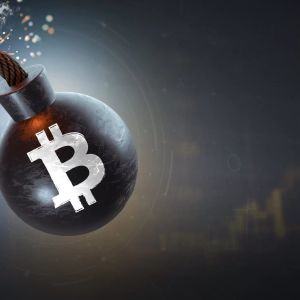 Renowned Analyst Talks About Bitcoin’s Price Movement After Halving: Reveals the Level Where He Expects BTC to Drop