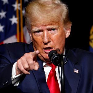 BREAKING: Donald Trump Introduced Himself as “Crypto President” During Donation Meeting