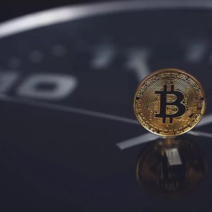 Prominent Analyst Reveals His Expected Course for Bitcoin in August and September