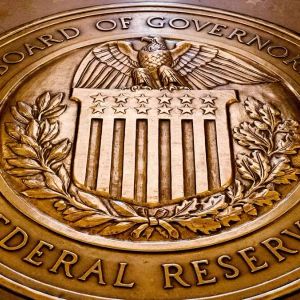 FED Launches Investigation into Cryptocurrency-Friendly Bank