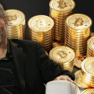 MicroStrategy Announces Weekly Bitcoin (BTC) Purchase, Price Drops!