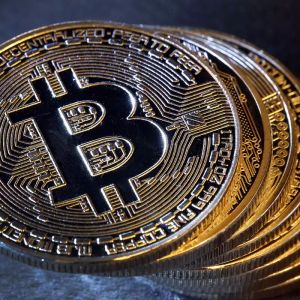 Surprising Move from Bitcoin! First Since 2017: "14-Hour Series Seen!"
