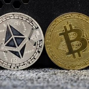 BREAKING: Late Approval from SEC – They Approved Bitcoin-Ethereum Spot ETF