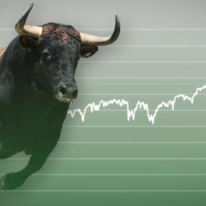 Why Altcoins Can’t Make the Expected Mega Bullish Move? Analyst Reveals the Main Reason