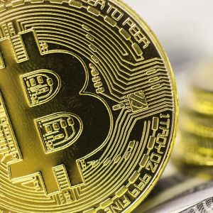 Analysis Company Warns: There’s a Huge Gap in Bitcoin Price in Two Regions – Here’s What It Means