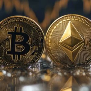 What Are Whales Doing in Bitcoin and Ethereum? Long or Short? Santiment Explained!
