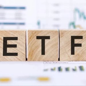 A Turning Point for Cryptocurrencies: Solana and Ethereum ETFs with Staking Could Soon Begin Trading