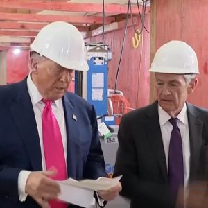 HOT MOMENTS: Donald Trump Meets with Fed Chairman Jerome Powell – Making Statements