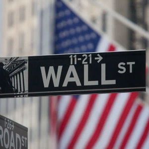 A Giant Company Finally Enters the Cryptocurrency Sector – CEO Makes a Statement: “I’m Not Convinced Yet, But…”