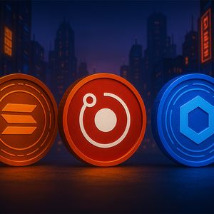 XRP vs Solana — Which Coin Has the Edge in the Next Altcoin Season?