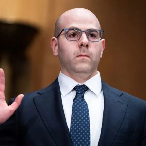 FED’s Most Dovish Member Stephen Miran Makes Another Unusual Economic Statement