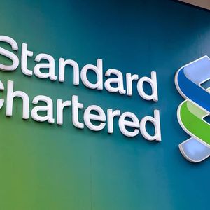 Investment Giant Standard Chartered Bank CEO Shares His Predictions on Global Finance and Blockchain! Here Are the Details