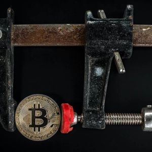 What is the Technical Outlook for Bitcoin? Exchange Analysts Share Their Outlook