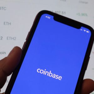 BREAKING: Coinbase Lists Two Surprise Altcoins