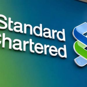 British Giant Standard Chartered Makes Bullish Prediction for a New Altcoin! Price Jumps!