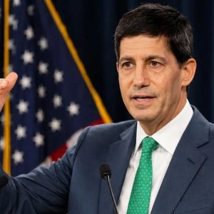 Is Fed Chairman Kevin Warsh a Hawk or a Dove? Here’s What You Need to Know