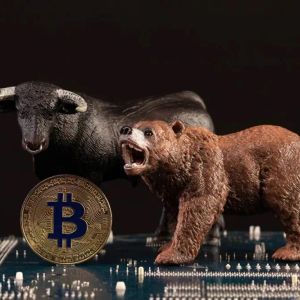 Expert Analyst Says, “History Is Repeating Itself with Bitcoin,” and Shares Short-Term Price Forecast