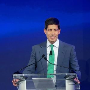 Following the Fed’s Interest Rate Decision and Kevin Warsh’s Remarks, Experts Gathered and Shared Their Latest Insights