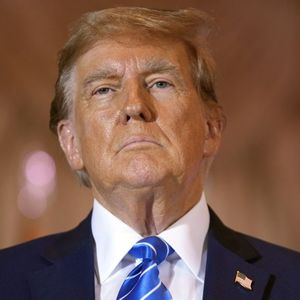 Donald Trump Has Sold a Large Amount of Altcoins Since the Start of the Year