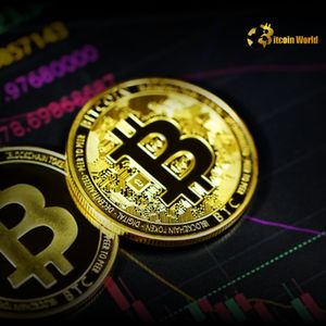 Bitcoin Investment Strategy: Accumulator Shockingly Outperforms DCA Since 2023