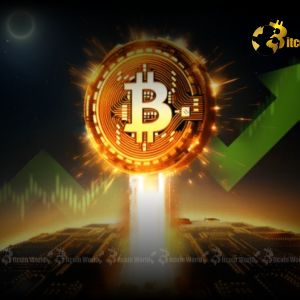 Bitcoin’s Monumental Leap: BTC Price Blasts Past $118,000 Milestone!