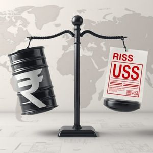 Indian Rupee’s Perilous Path: Navigating US Tariffs and Russian Oil Sanctions