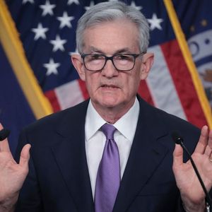 Fed Policymakers Fail To Cut Rates As Inflation Remains Hot