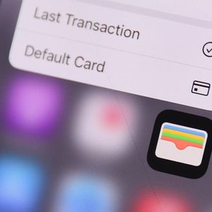 Bitcoin And Crypto Suddenly Braced For A ‘Powerful’ Apple iPhone Wallet Update After Price Swings