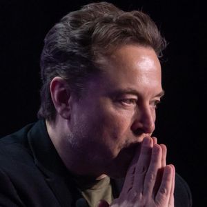 Bitcoin Is Suddenly Braced For A Huge Elon Musk And Tesla Earthquake Ahead Of Critical Price ‘Tipping Point’