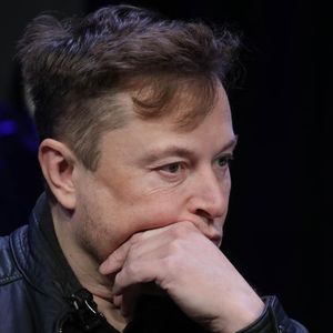 Tesla CEO Elon Musk Issues U.S. Bankruptcy Warning Amid Calls For A Bitcoin-Inspired ‘Fix’