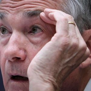 Trump Triggers ‘Black Swan’ Fed Warning—Predicted To Spark Bitcoin Price Chaos