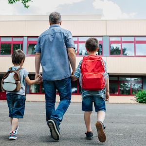 Should Kids Use ChatGPT AI For School? Parents Are Divided