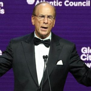 ‘Blown Away’—Bitcoin Braced For A $100 Billion BlackRock Earthquake As Wild Price Swings Rock Crypto