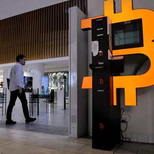 Pariah To Pioneer: Crypto Banks Went From Targets To The Next Frontier