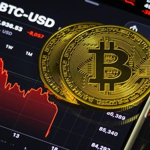 Crypto Analyst Who Called Bitcoin's Top Now Says It's Time To Buy