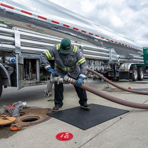 'Spend And Print'—Oil Price Shock Fuels Bold Bitcoin Price Prediction